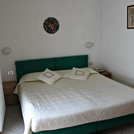 Bed & Breakfast Corte Rossa 3*