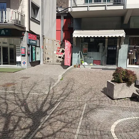 Corte Rossa 티라노