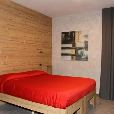 Bed & Breakfast Corte Rossa 3*