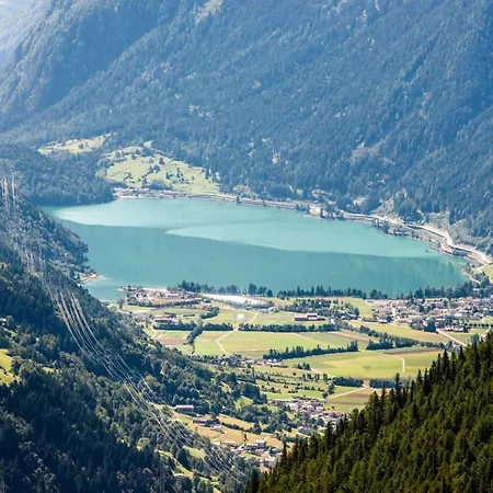 Corte Rossa Bed & Breakfast Tirano