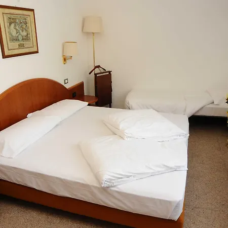 Bed & Breakfast Corte Rossa 3*