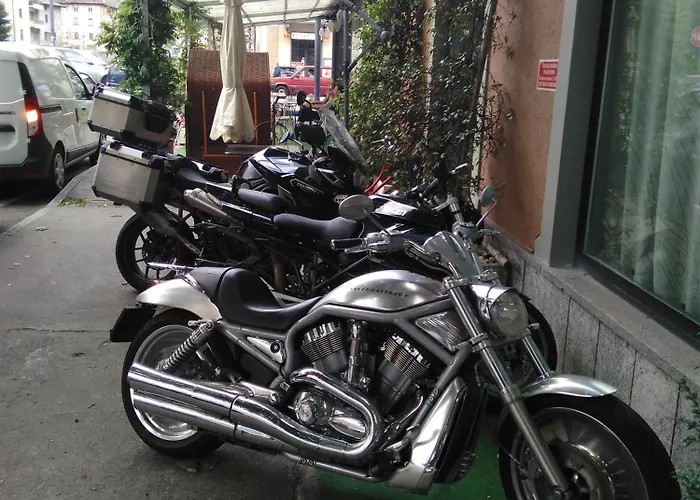 Bed & Breakfast Corte Rossa Tirano